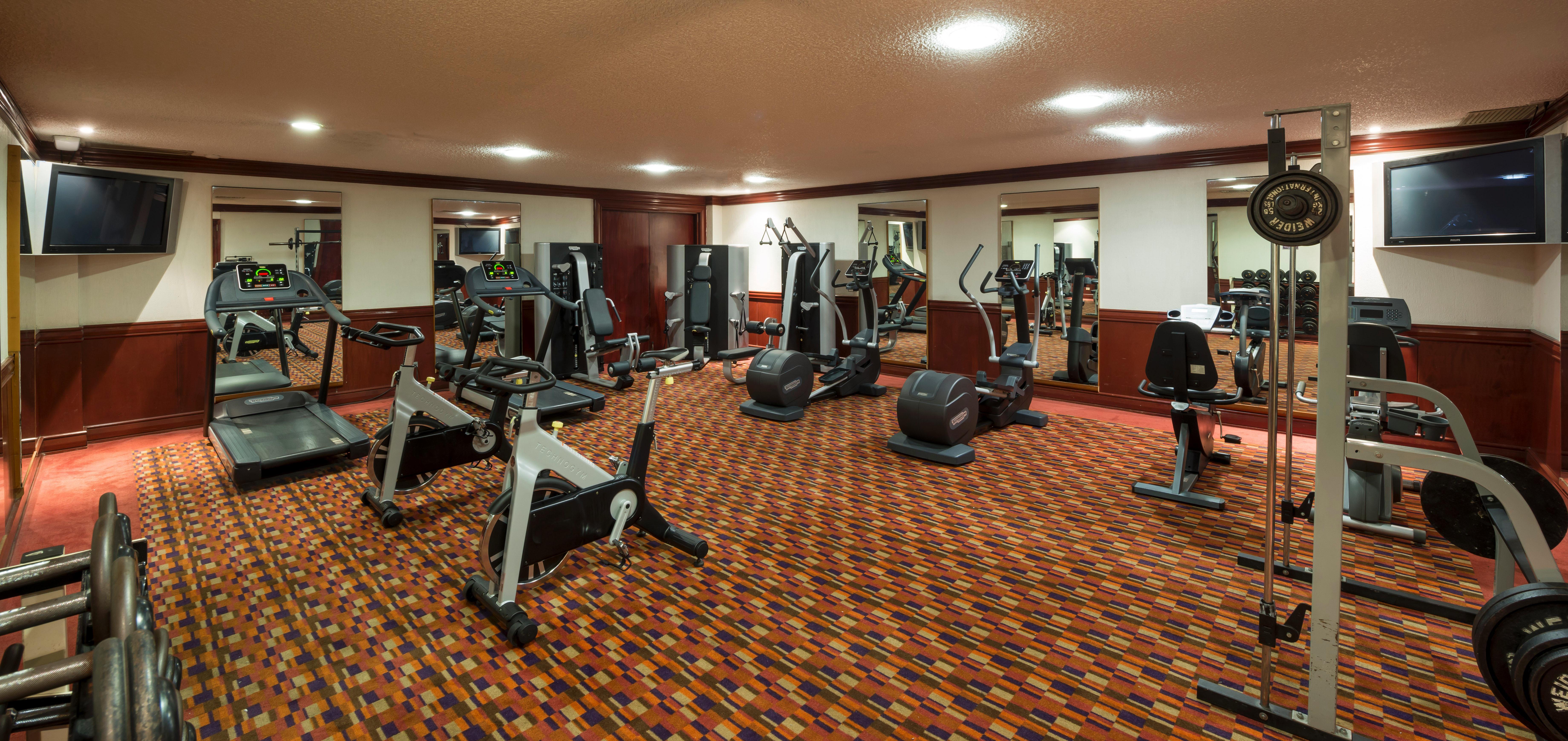 Real Inn Tijuana By Camino Real Hoteles Buitenkant foto The gym at the hotel