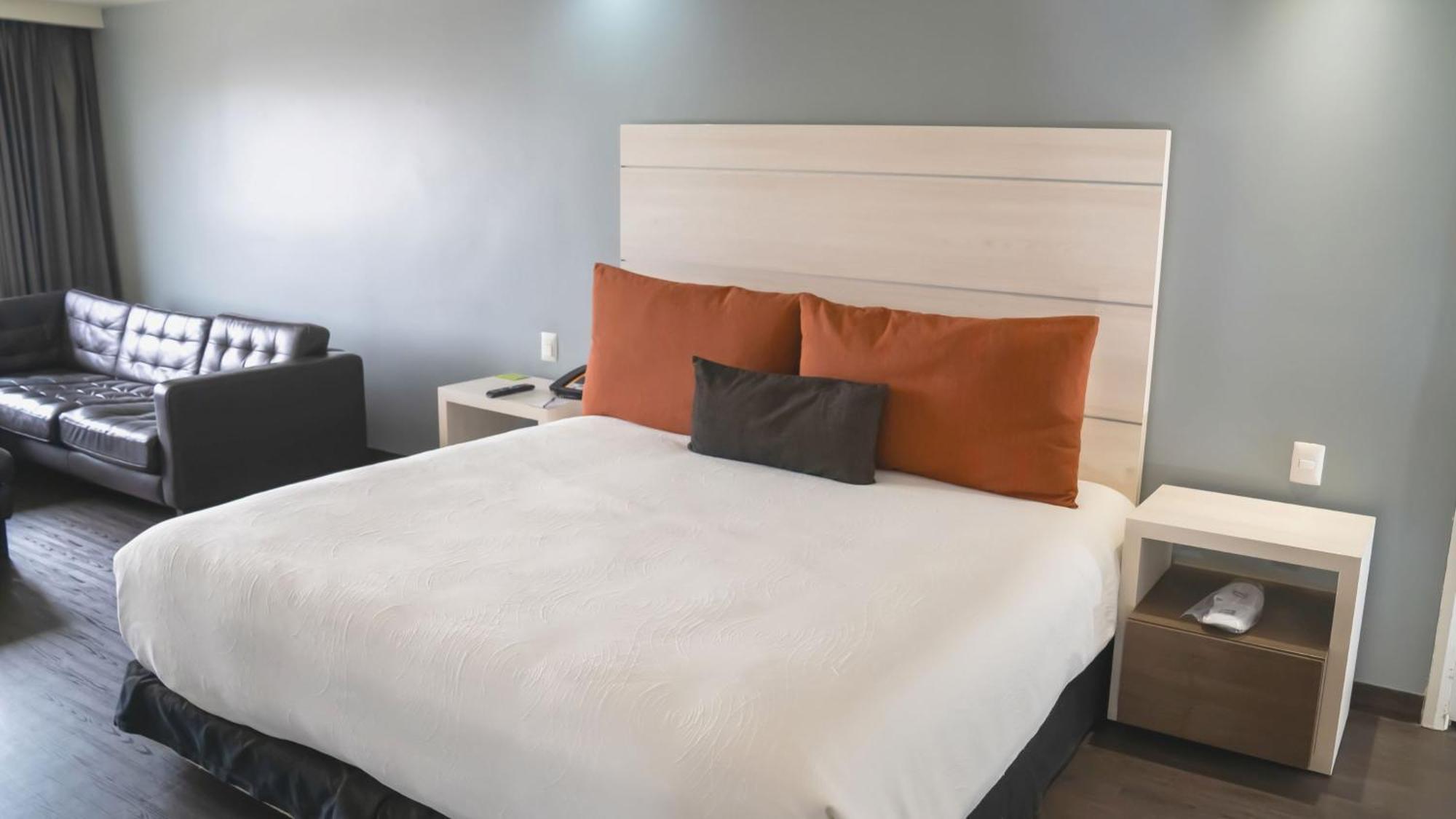 Real Inn Tijuana By Camino Real Hoteles Buitenkant foto