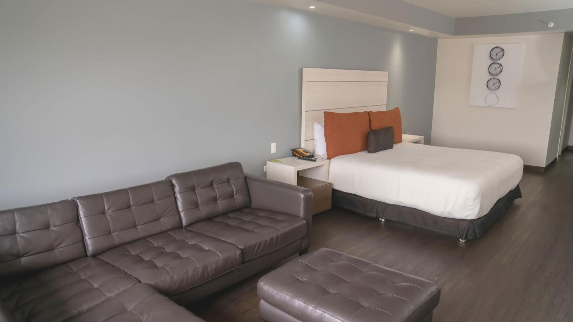 Real Inn Tijuana By Camino Real Hoteles Buitenkant foto